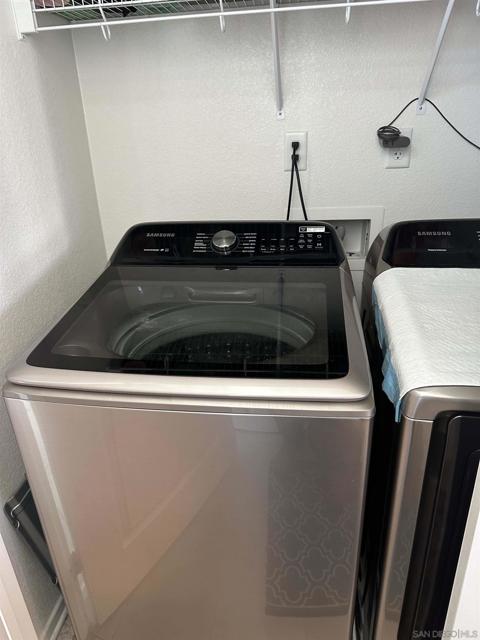 1390 SANTA VICTORIA Rd, Chula Vista CA: https://media.crmls.org/mediaz/e4bb321e-ea6a-4e47-a193-7d1711415e62.jpg
