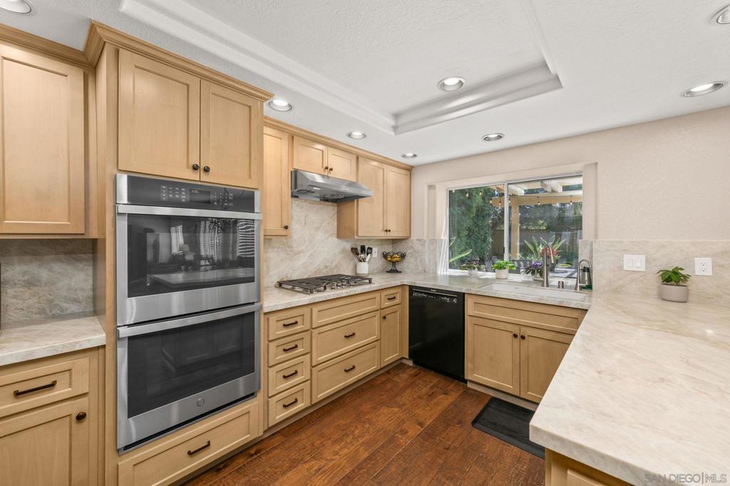 12661 Rockrose Ct - photo 15