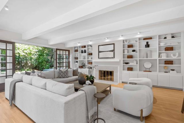 631 Coleridge Avenue, Palo Alto CA: https://media.crmls.org/mediaz/e4bbadf4-9318-42d3-8eb3-1af69bb7fb92.jpg