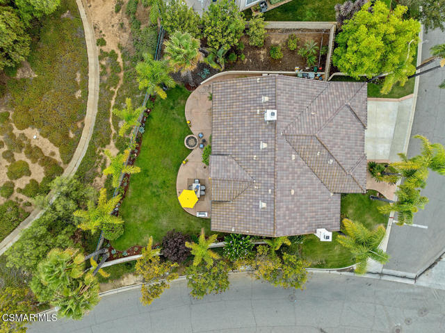 181 Dusty Rose Court, Simi Valley CA: https://media.crmls.org/mediaz/e4bc6ec6-774d-4ee8-ae65-4b9a6e896a75.jpg
