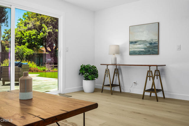 Detail Gallery Image 9 of 46 For 242 Redfield Ave Ave, Thousand Oaks,  CA 91320 - 4 Beds | 2/1 Baths