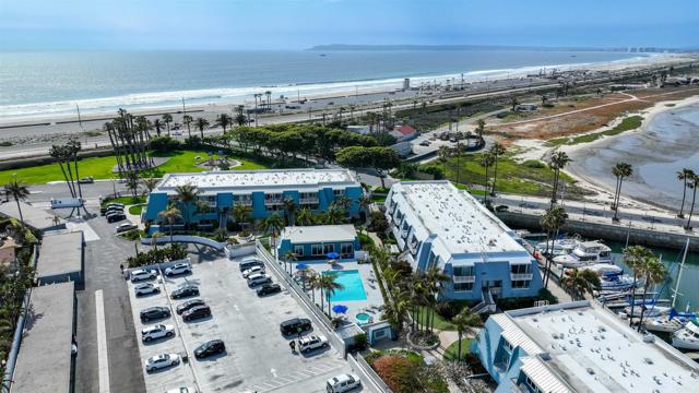 Detail Gallery Image 39 of 41 For 5 Montego, Coronado,  CA 92118 - 2 Beds | 2 Baths