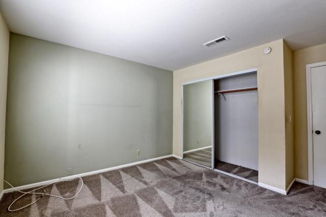 17950 Hillwood Lane, Morgan Hill CA: https://media.crmls.org/mediaz/e4bdfadc-ca74-43dc-bbe2-b2acf90fc3e6.jpg