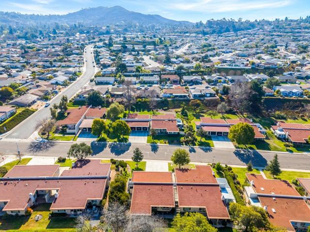 12426 Rios Rd, San Diego, California 92128, 2 Bedrooms Bedrooms, ,1 BathroomBathrooms,Condominium,For Sale,Rios Rd,250017073SD