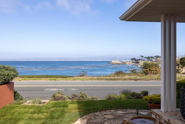 847 Ocean View Boulevard, Pacific Grove CA: https://media.crmls.org/mediaz/e4be19aa-dd7c-4c59-bf73-234d6660bba5.jpg