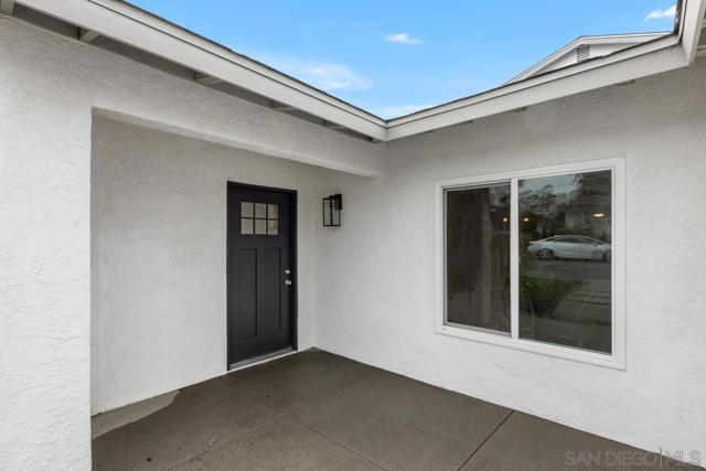 3758 Antiem St, Clairemont Mesa CA: https://media.crmls.org/mediaz/e4be1c07-599a-4be5-a696-27d0d7fc070d.jpg