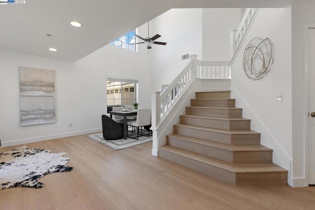 1387 Meadow Ct, Livermore CA: https://media.crmls.org/mediaz/e4be8b24-c0c1-4733-b39d-26249be94cc6.jpg