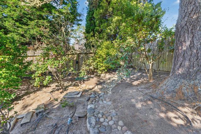 4051 Los Altos Drive, Pebble Beach CA: https://media.crmls.org/mediaz/e4c04c0b-b561-4339-8f0b-684ff8bc90c8.jpg