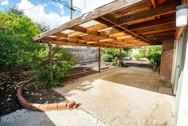 Detail Gallery Image 23 of 30 For 691 Springfield Ave, Ventura,  CA 93004 - 5 Beds | 2/1 Baths