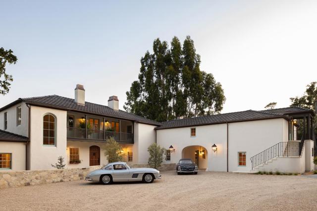 1522 Riata Road, Pebble Beach CA: https://media.crmls.org/mediaz/e4c160c6-2832-43e0-9f0f-1030f103086b.jpg