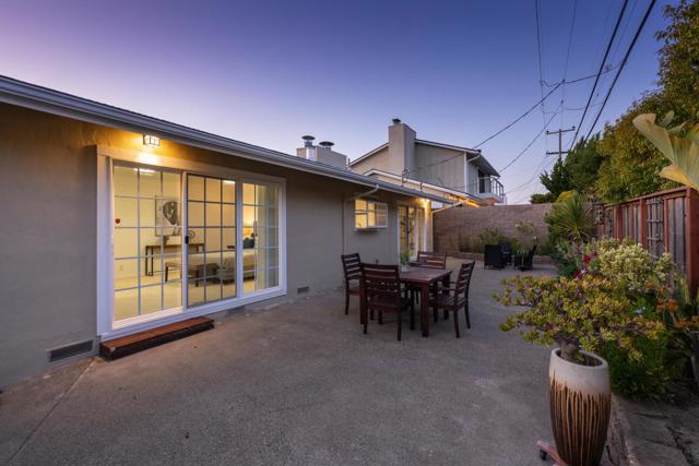 855 Mosswood Lane, Millbrae CA: https://media.crmls.org/mediaz/e4c20805-28c4-47c0-b918-7446209994b8.jpg