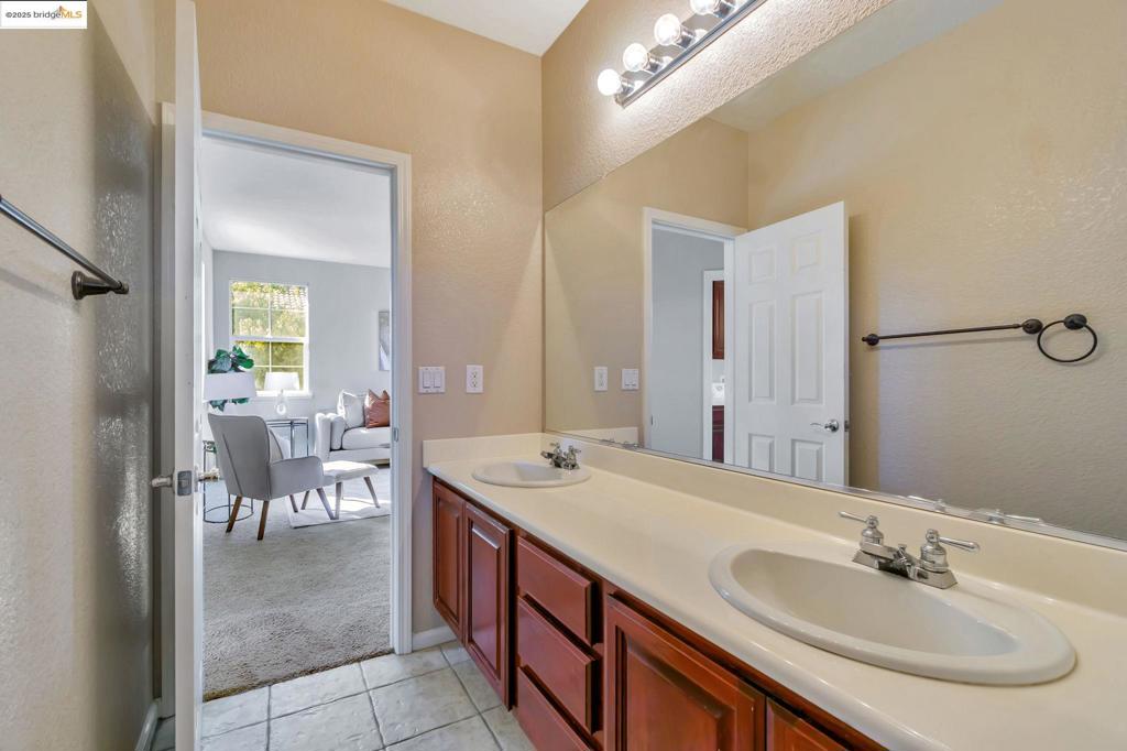 MLS #41105200 image #39