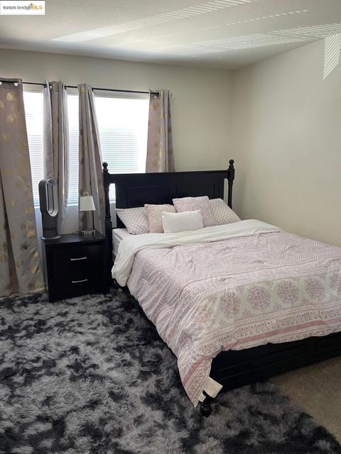 4529 Pronghorn Way, Antioch CA: https://media.crmls.org/mediaz/e4c32e33-2a28-4fff-bff9-578e94ed09c5.jpg