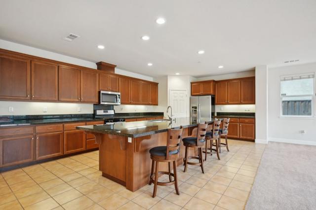 5476 Pinnacle View Way, Antioch CA: https://media.crmls.org/mediaz/e4c3377b-5ec2-44b7-b492-3166aefe7932.jpg