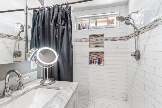 69867 Kent Place, Cathedral City CA: https://media.crmls.org/mediaz/e4c38718-f24e-4486-b00d-4faaeb224f97.jpg