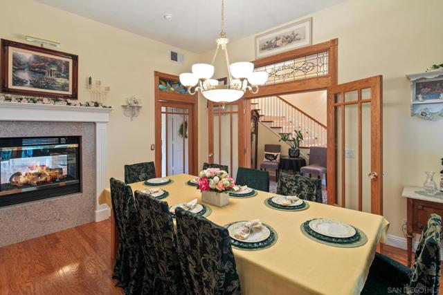 24665 Rancho Santa Teresa Dr, Ramona CA: https://media.crmls.org/mediaz/e4c3a4e7-44d6-4357-9dda-aadf7fd6667f.jpg