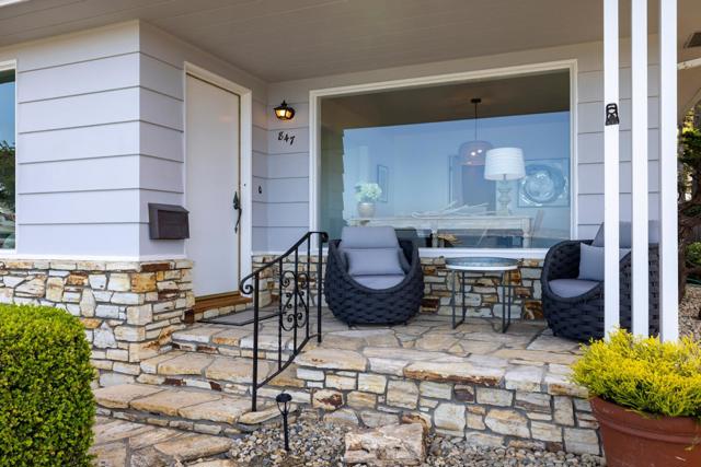 847 Ocean View Boulevard, Pacific Grove CA: https://media.crmls.org/mediaz/e4c4cb4f-bde3-44c2-a988-6a2a27321f1d.jpg