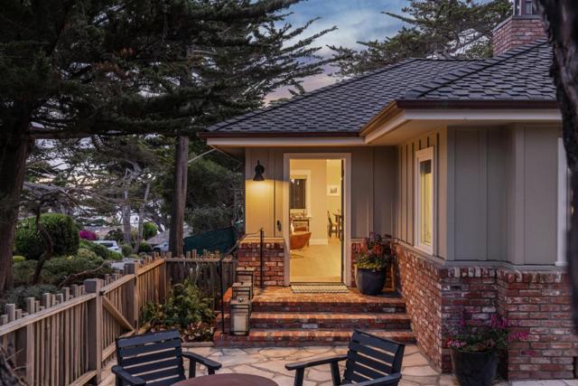 0 NW Corner of Carmelo & 12th Avenue, Carmel CA: https://media.crmls.org/mediaz/e4c4e3b0-82dd-4788-aafb-c70a8d1cee2c.jpg