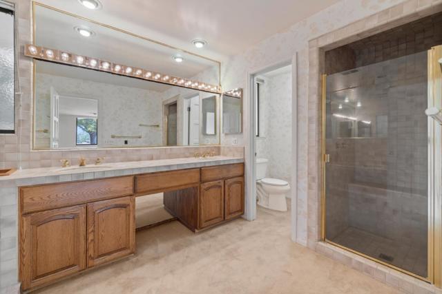 1091 Valley View Court, Los Altos CA: https://media.crmls.org/mediaz/e4c52d77-c231-4eed-bef9-79385737f6f1.jpg