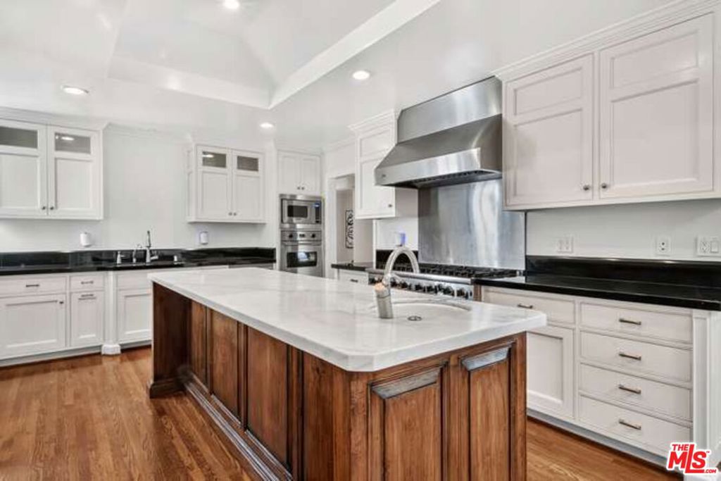 MLS #26863571 image #16