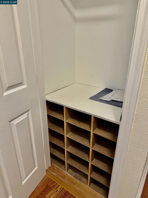 1564 Candelero Drive, Walnut Creek CA: https://media.crmls.org/mediaz/e4c56718-9011-4f0e-b49a-cf3a51585c31.jpg