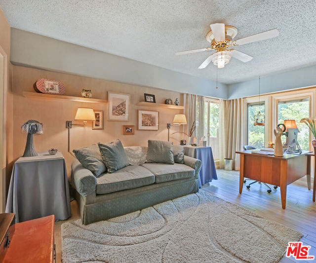 2228 Vista Del Mar Place, Los Angeles CA: https://media.crmls.org/mediaz/e4c57fe5-41fe-456b-a254-4efbdf86a1b4.jpg