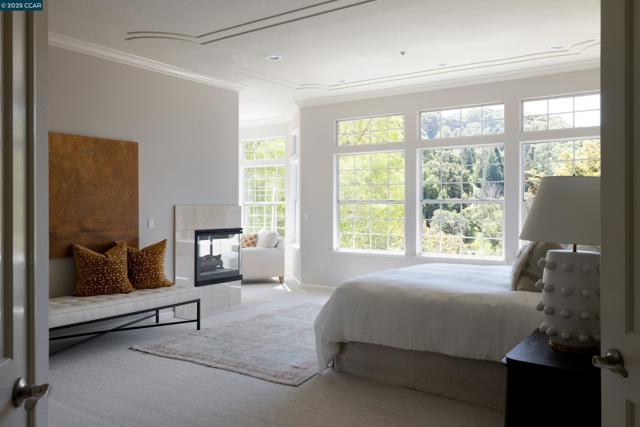 46 Merrill Circle N., Moraga CA: https://media.crmls.org/mediaz/e4c5f21e-b147-498f-b093-451fbe77e18a.jpg