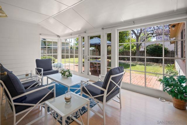 1506 5Th St, Coronado CA: https://media.crmls.org/mediaz/e4c7c374-31fc-45c8-8534-72136451c601.jpg