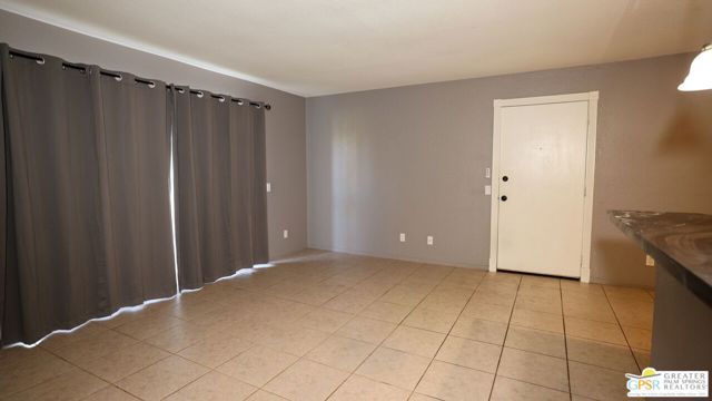 31200 Landau Boulevard, Cathedral City CA: https://media.crmls.org/mediaz/e4c7fdc1-33f2-4ca6-8847-bf6fc59a5eef.jpg