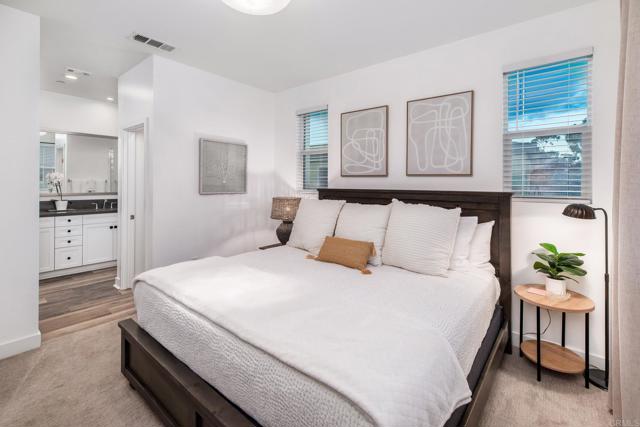 Detail Gallery Image 26 of 46 For 1115 Sea Glass Way, Oceanside,  CA 92054 - 2 Beds | 2/1 Baths