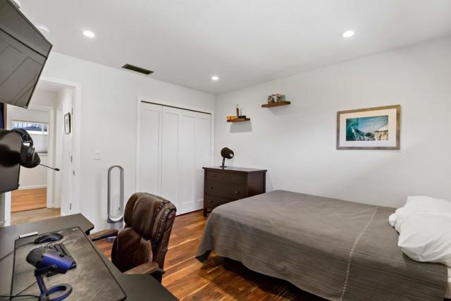 1435 Ruby Court, Capitola CA: https://media.crmls.org/mediaz/e4c90c34-fa4b-463e-9317-ca4f53ecc8c2.jpg