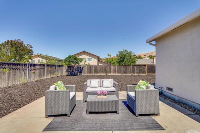 1607 Kennedy Drive, Milpitas CA: https://media.crmls.org/mediaz/e4cc1292-3eda-4c6c-a763-925de53f84a6.jpg