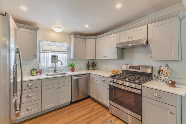 1146 Birch ave, Seaside CA: https://media.crmls.org/mediaz/e4cc44cd-ce85-4aef-adcd-1b1b35c93679.jpg