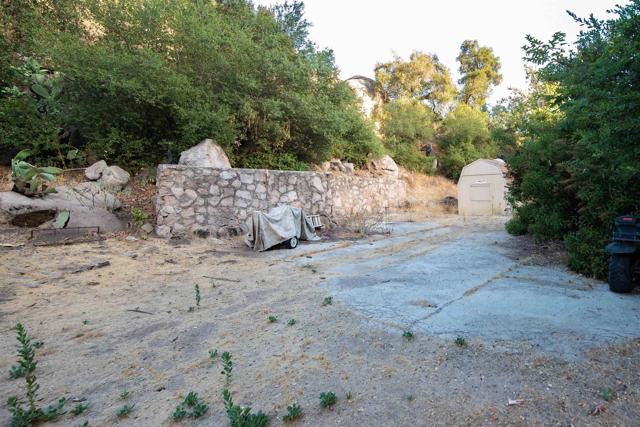 19360 Camino Vista Rd., Ramona CA: https://media.crmls.org/mediaz/e4cc8c5e-767c-4ac9-a9e2-77d6be032cdb.jpg
