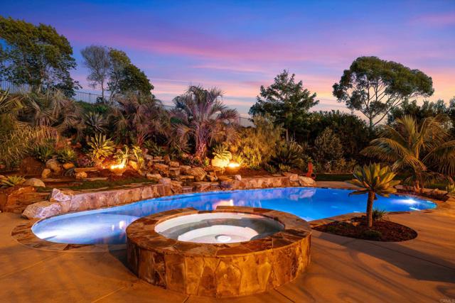 Detail Gallery Image 30 of 38 For 5560 Meadows Del Mar, San Diego,  CA 92130 - 6 Beds | 6/1 Baths