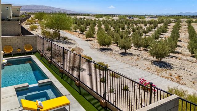 211 Mustang Lane, Palm Springs, CA 92262