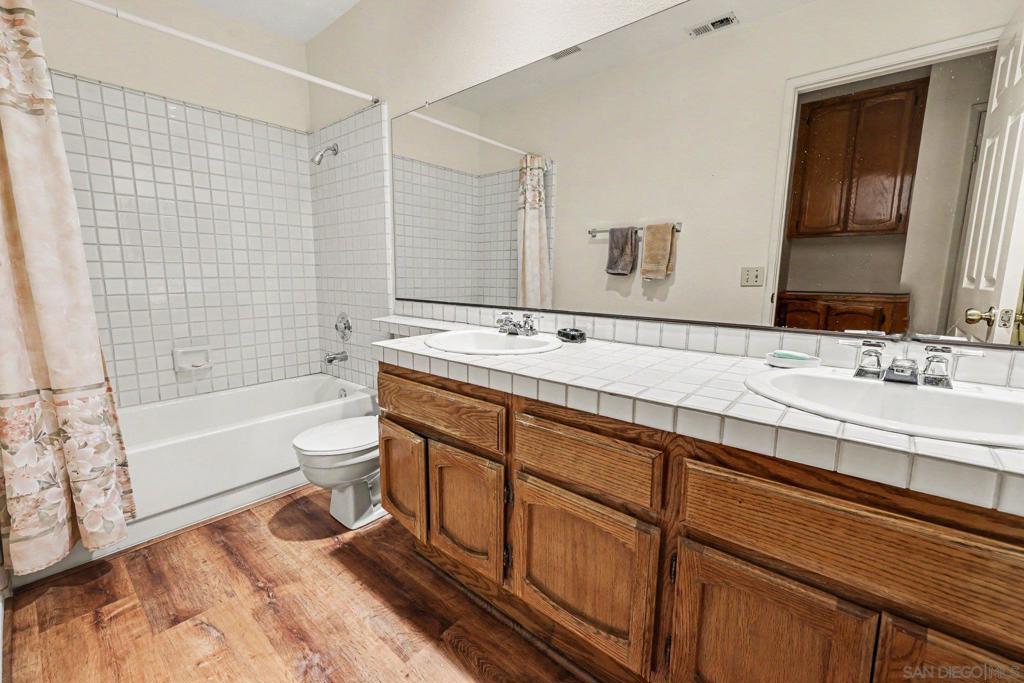 9264 Lethbridge - photo 19