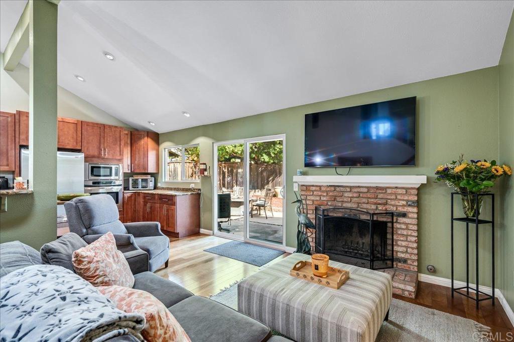 1473 Bridgeview Drive - photo 5