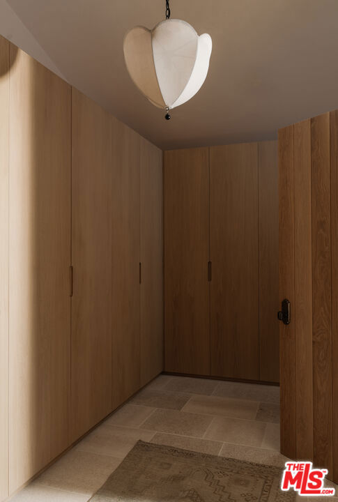 4200 Marina Drive, Santa Barbara CA: https://media.crmls.org/mediaz/e4cf67e6-1464-4aa9-af67-3c14e97ebcac.jpg