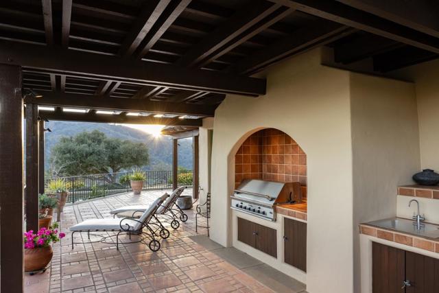 Image 11 of 21 For 2 Touche