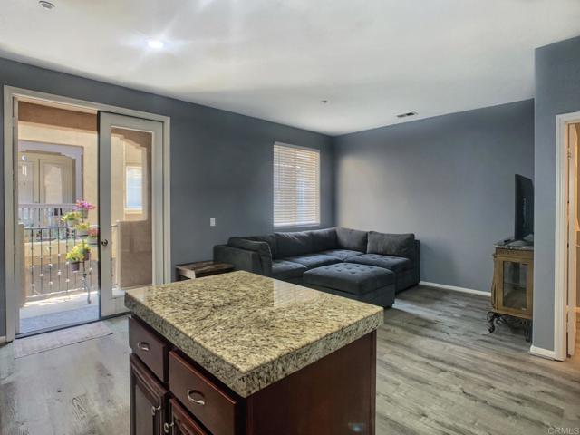 7755 Via Montebello, San Diego CA: https://media.crmls.org/mediaz/e4d14981-0d37-4f47-9d7b-041c55ca68cb.jpg