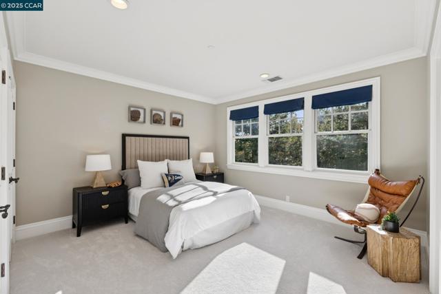 3656 Old Blackhawk Rd, Danville CA: https://media.crmls.org/mediaz/e4d28779-799f-4b24-8b45-f6813f716d8c.jpg