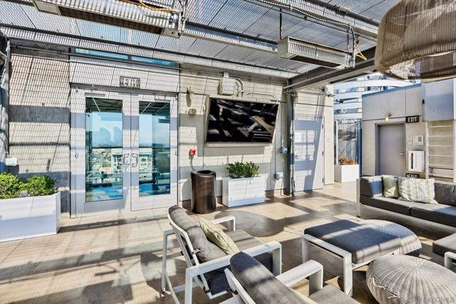 350 11th Ave, San Diego CA: https://media.crmls.org/mediaz/e4d36d2f-a62e-40c0-b191-c93e4456ef81.jpg