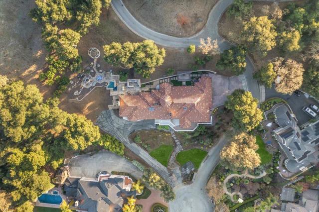 385 Atherton Way, Morgan Hill CA: https://media.crmls.org/mediaz/e4d3a8b0-36db-46f8-a5d3-18e44ac2eabc.jpg