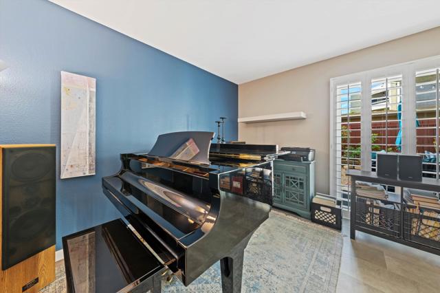 1490 S Camino Real, Palm Springs CA: https://media.crmls.org/mediaz/e4d46e37-57e3-4c2f-a96a-e6f7047e34ed.jpg