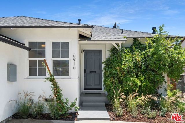 6916 Bellingham Avenue, North Hollywood CA: https://media.crmls.org/mediaz/e4d548c3-a185-4827-afdb-a910be3e87d8.jpg