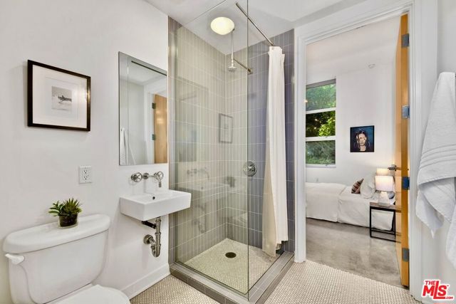 4080 Glencoe Avenue, 117 photo 38