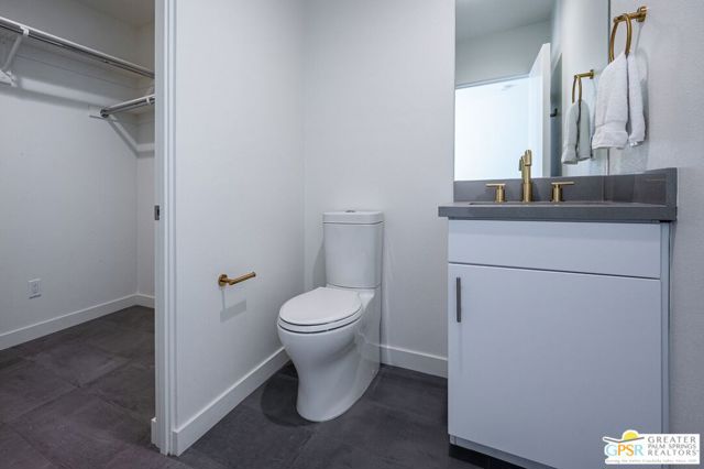 1007 Ziel Drive, Palm Springs CA: https://media.crmls.org/mediaz/e4d6b81f-bb9b-411b-99bb-92c9e07b7497.jpg