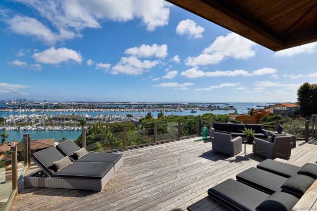 3016 Rogers Street, San Diego CA: https://media.crmls.org/mediaz/e4d6f5a4-de23-4f5d-b8af-e542a606c1ae.jpg