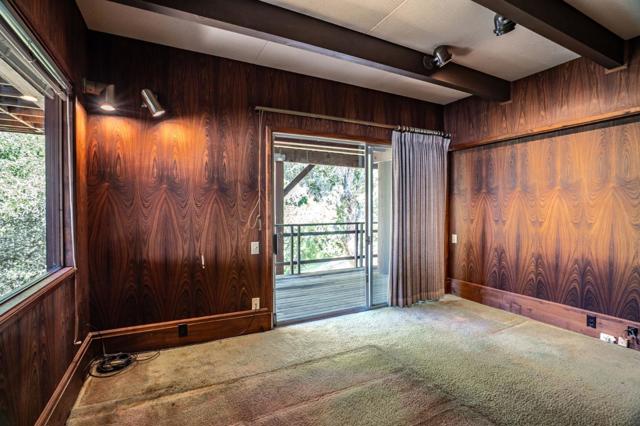 45 Ranch Road, Woodside CA: https://media.crmls.org/mediaz/e4d89bc4-8b2a-4066-93e2-2afb992e27d5.jpg
